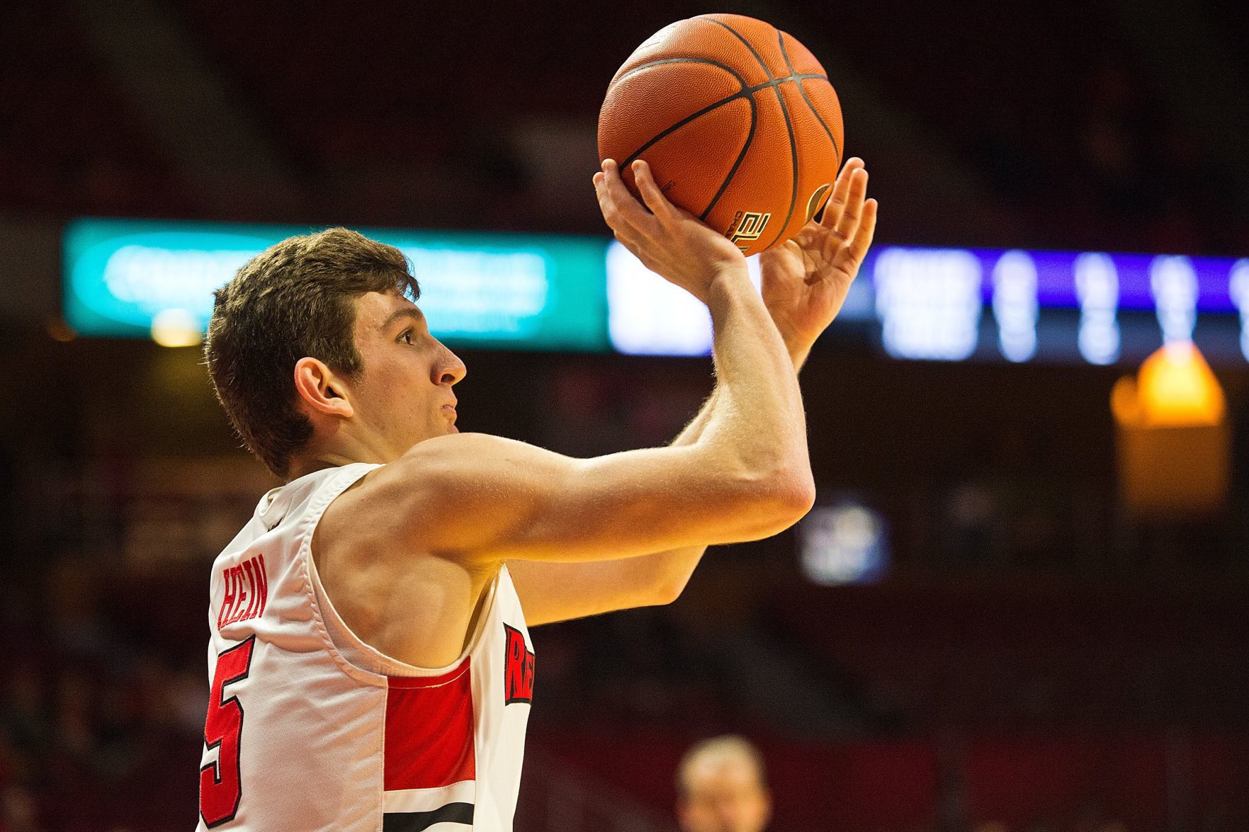 010919-blm-spt-11isuhoops